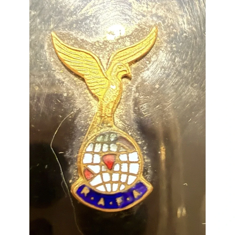 VTG Stratton RAFA Powder Compact Black Enamel Royal Air Force Sweetheart England